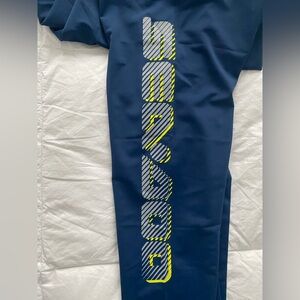 NWT Seadoo Navy Blue Leggings with Graphic Print